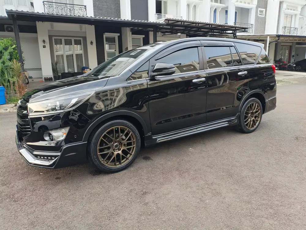 Kijang Innova 2018 At Venturer Diesel