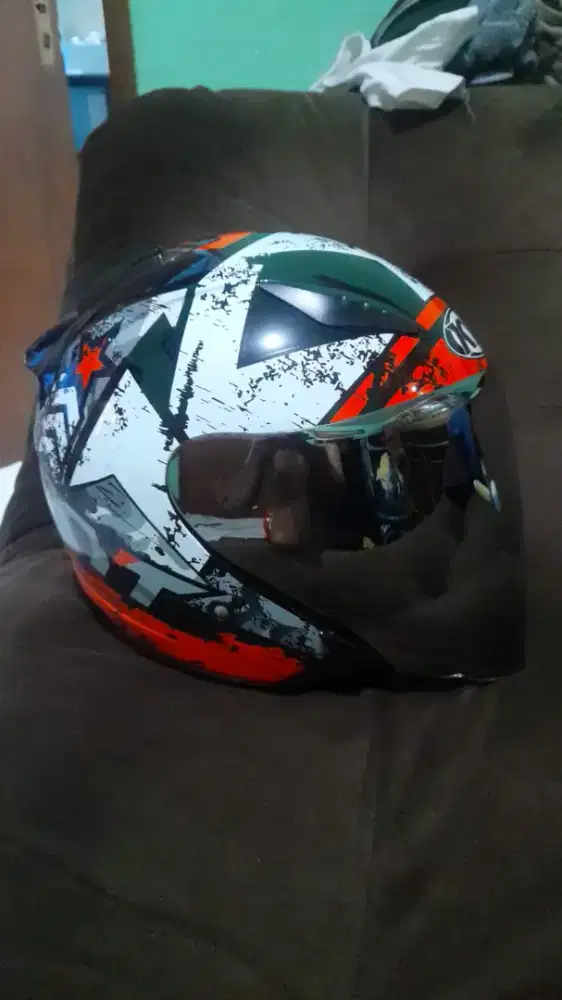 DI JUAL SECEPATNYA HELM KYT GALAXY FLAT R