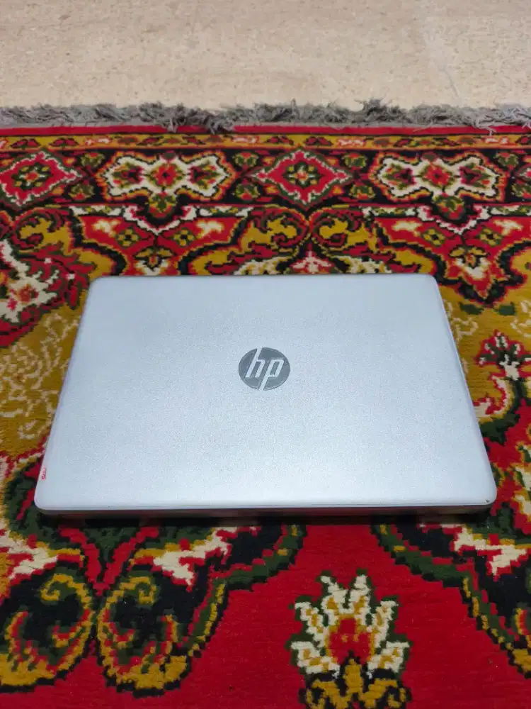 Laptop HP 14s-cf2017tu