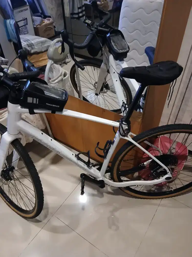 Sepeda Gravel Polygon Tambora G4 size L