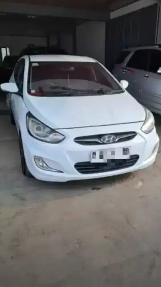 HYUNDAI GRAND AVEGA A/T 2012