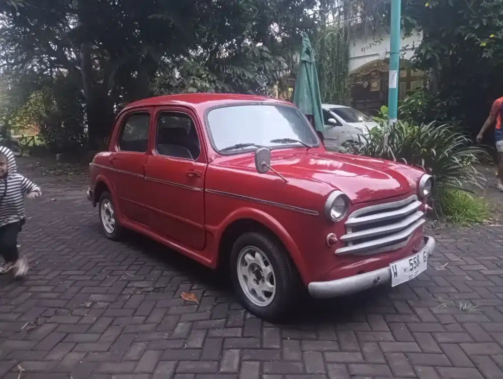 Fiat kupu-kupu Th 1957 Lengkap