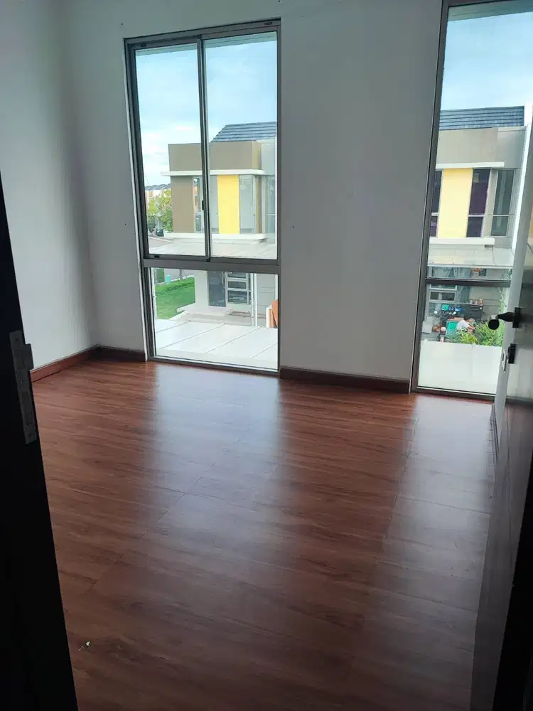 Disewakan rumah di pantai indah kapuk 2. Dekat dengan St John