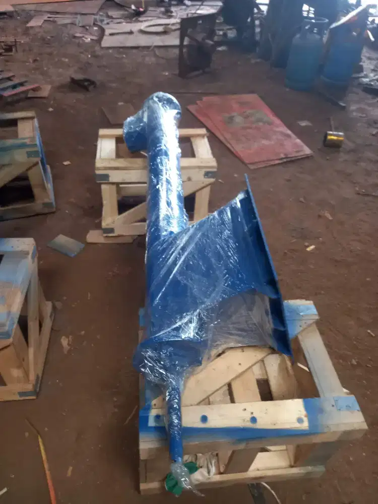 Mesin Screw Conveyor Vertical