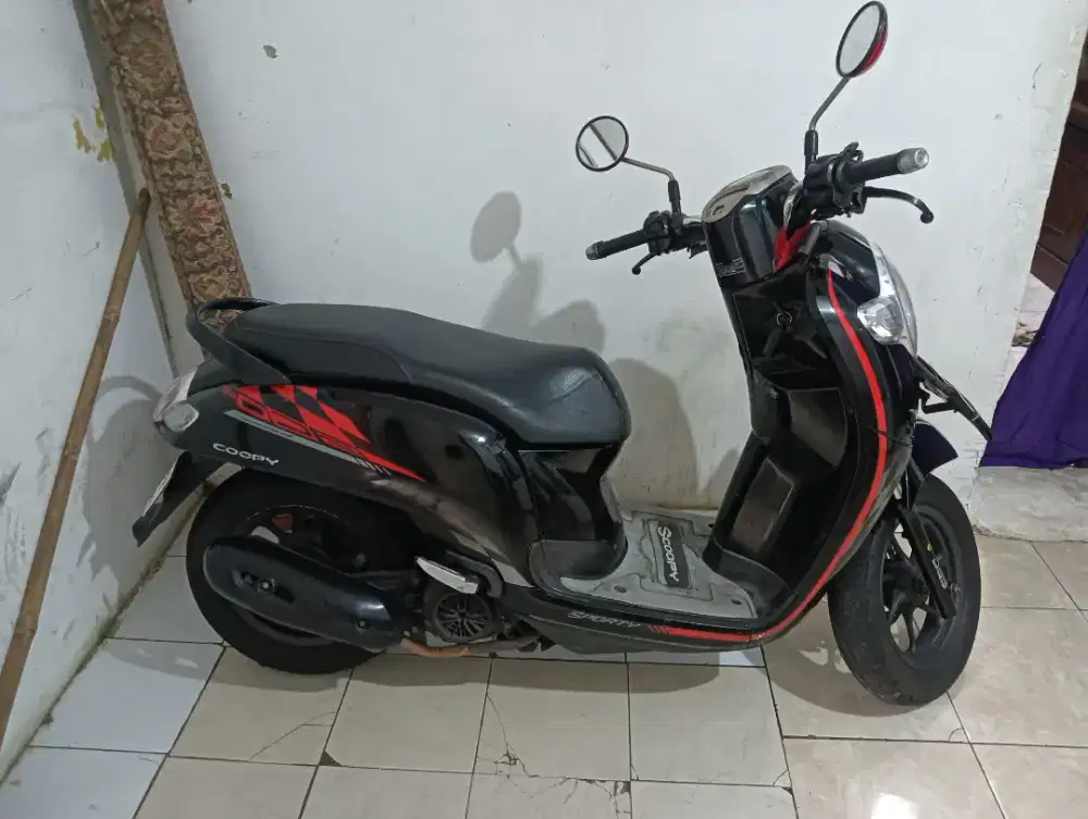 Scoopy donat 2018 B jakarta barat