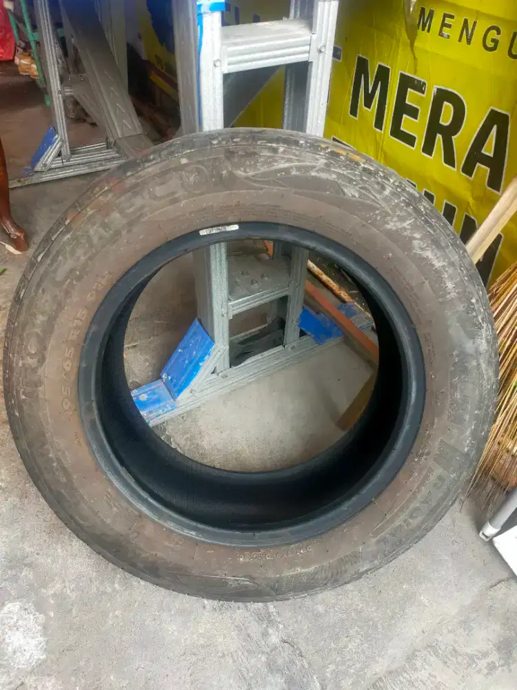 Dijual  ban merek  GT radial 195 65R15