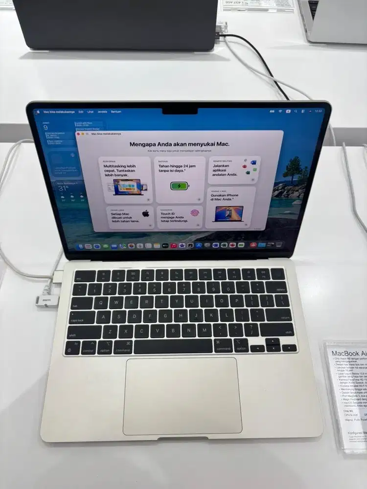 READY MACBOOK AIR M2