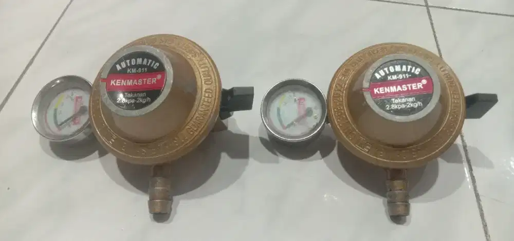Regulator Kenmaster 2 pcs Bekas