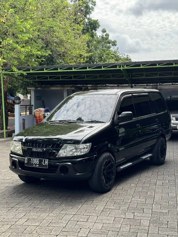 Jual Cash Honda Isuzu Panther Turbo LM 2.5 Manual 2017