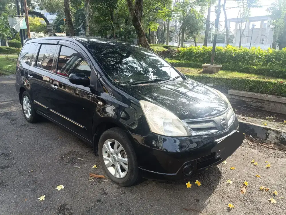 New Grand Livina 1.5 XV 2012 Manual (L) Surabaya Pribadi Bagus SptBaru