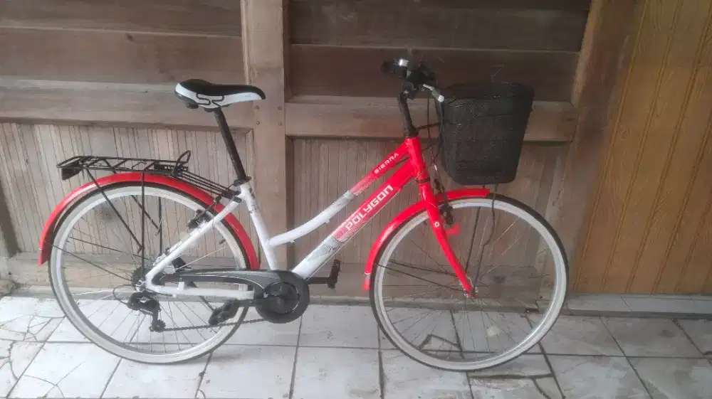 Di jual sepeda polygon sierra uk 26aloy siap pake