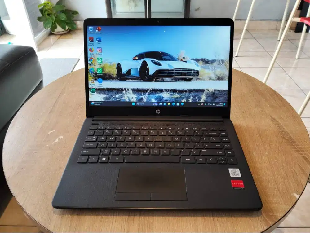 Laptop Grafis Hp 14 CF2224NIA Intel Core i5 10210U RAM 8GB SSD 256GB