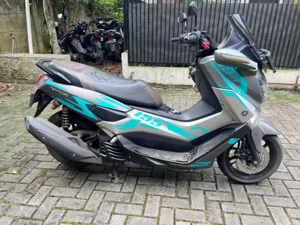 Yamaha nmax tahun 2017 plat d