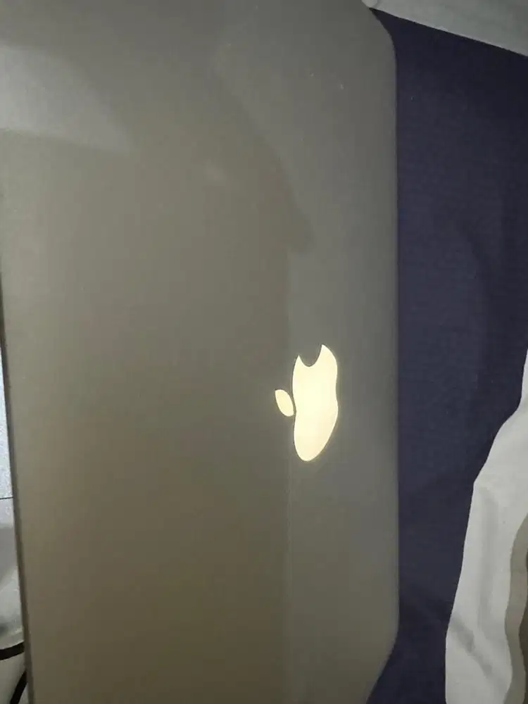 Macbook pro retina early 2015 (dijual cepat)