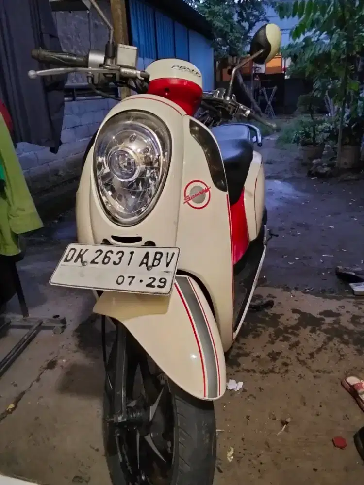 Surat lengkap tangan pertama