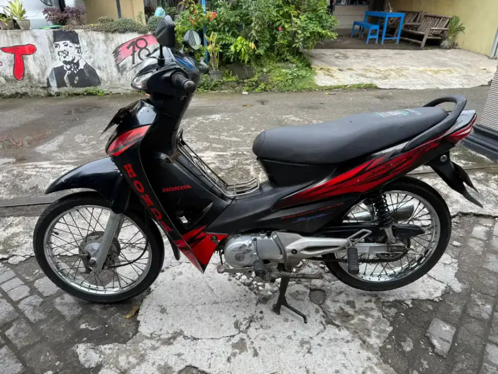 Supra fit bagasi thn 2006 plat AB Bantul