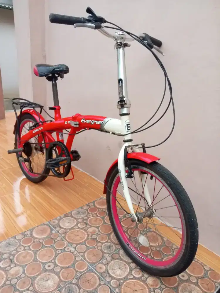 Sepeda lipat ukuran 20 NOKEN MULUS siap pakai