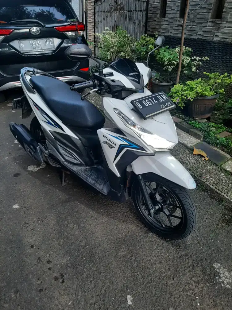 HONDA VARIO 125 CBS ISS TAHUN 2017