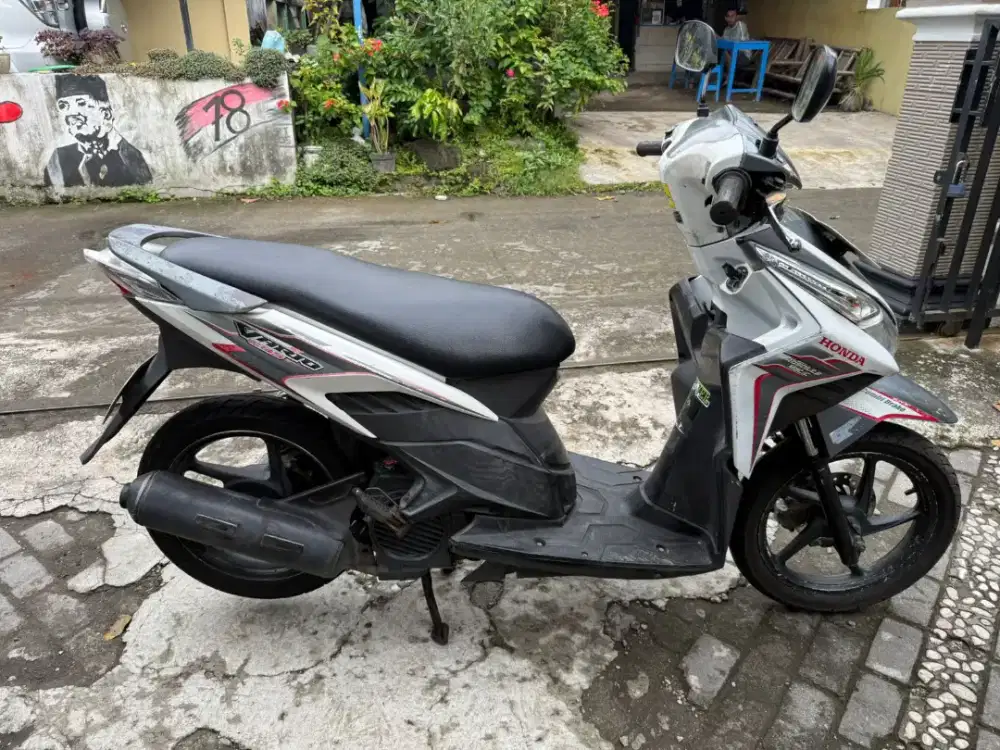 Vario techno tahun 2011 plat AB Bantul