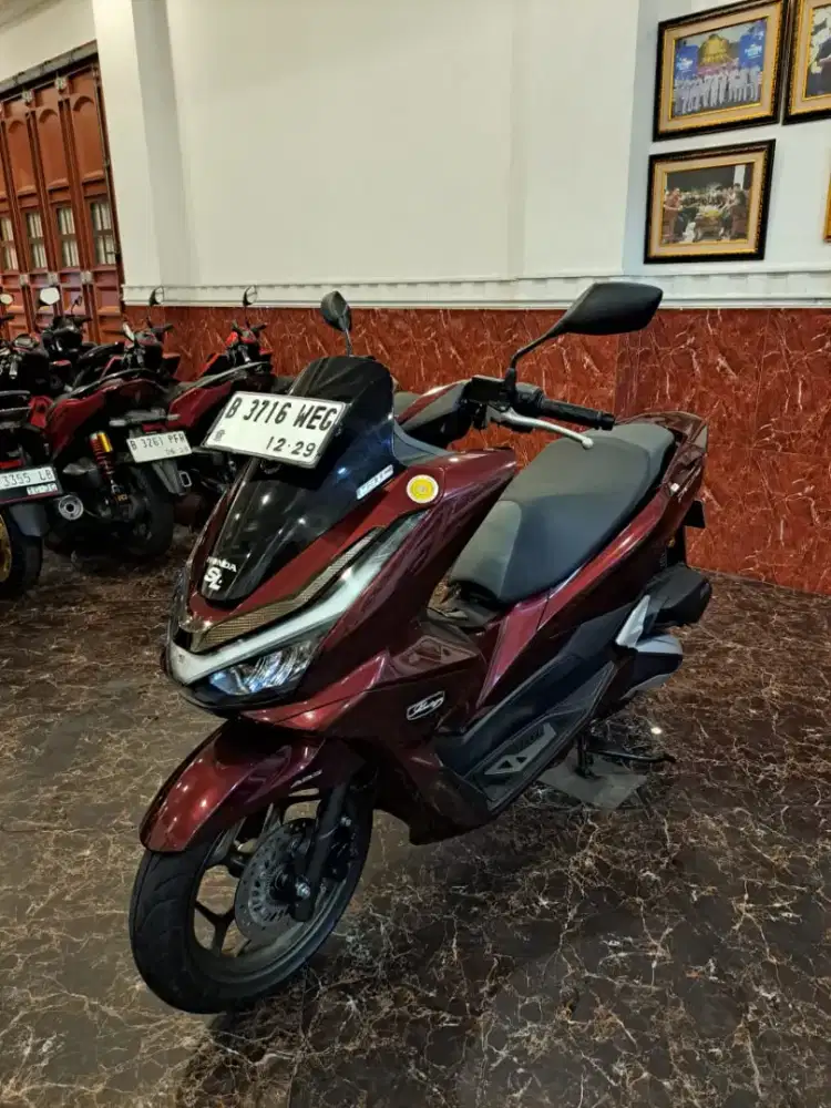 DP PROMO HONDA PCX 160 ABS ROADSYNC 2024/BISA CASH LENGKAP STNK BPKB
