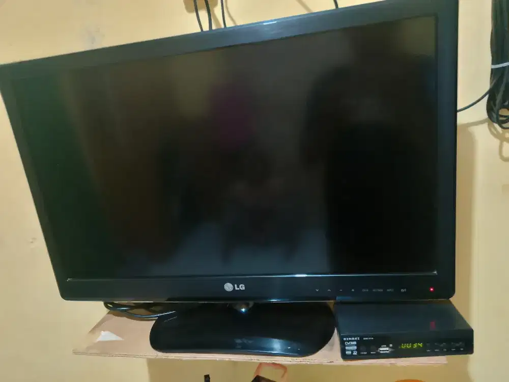 Dijual TV LCD LG 24/26 IN