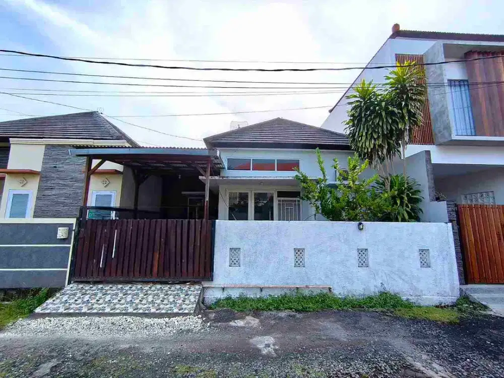 Rumah Strategis Pusat Ungasan