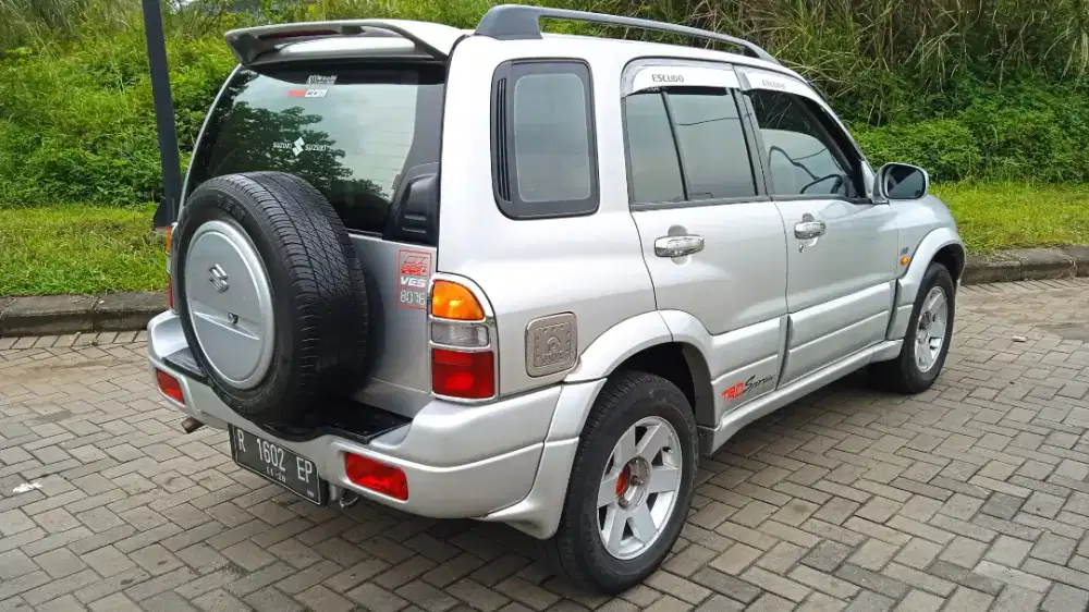 Suzuki Escudo 2006 Bensin