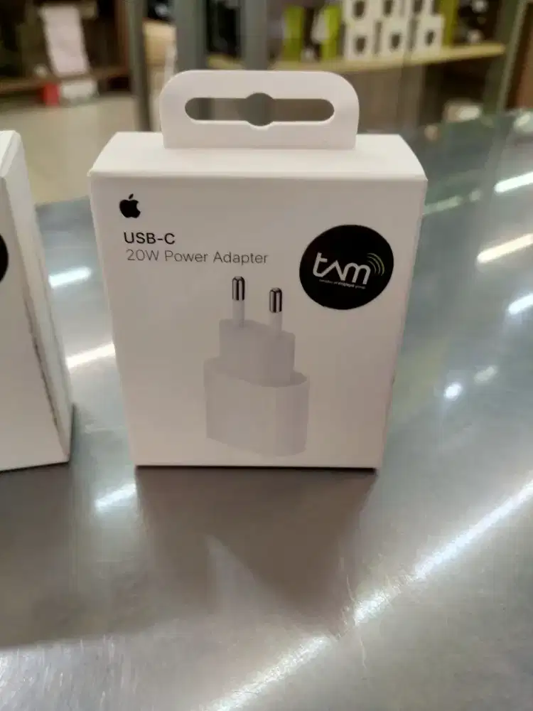 ADAPTOR APPLE ORIGINAL 20 WATT