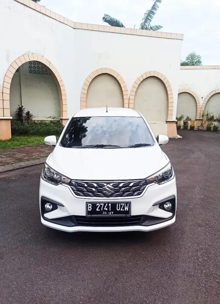 Low KM!! Ertiga GX Hybrid Automatic Tahun 2022