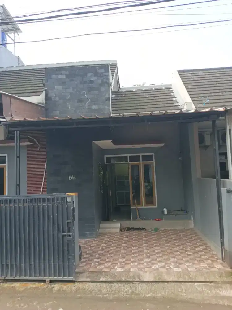 DISEWAKAN RUMAH CLUSTER VILLA ILHAMI PERMATA