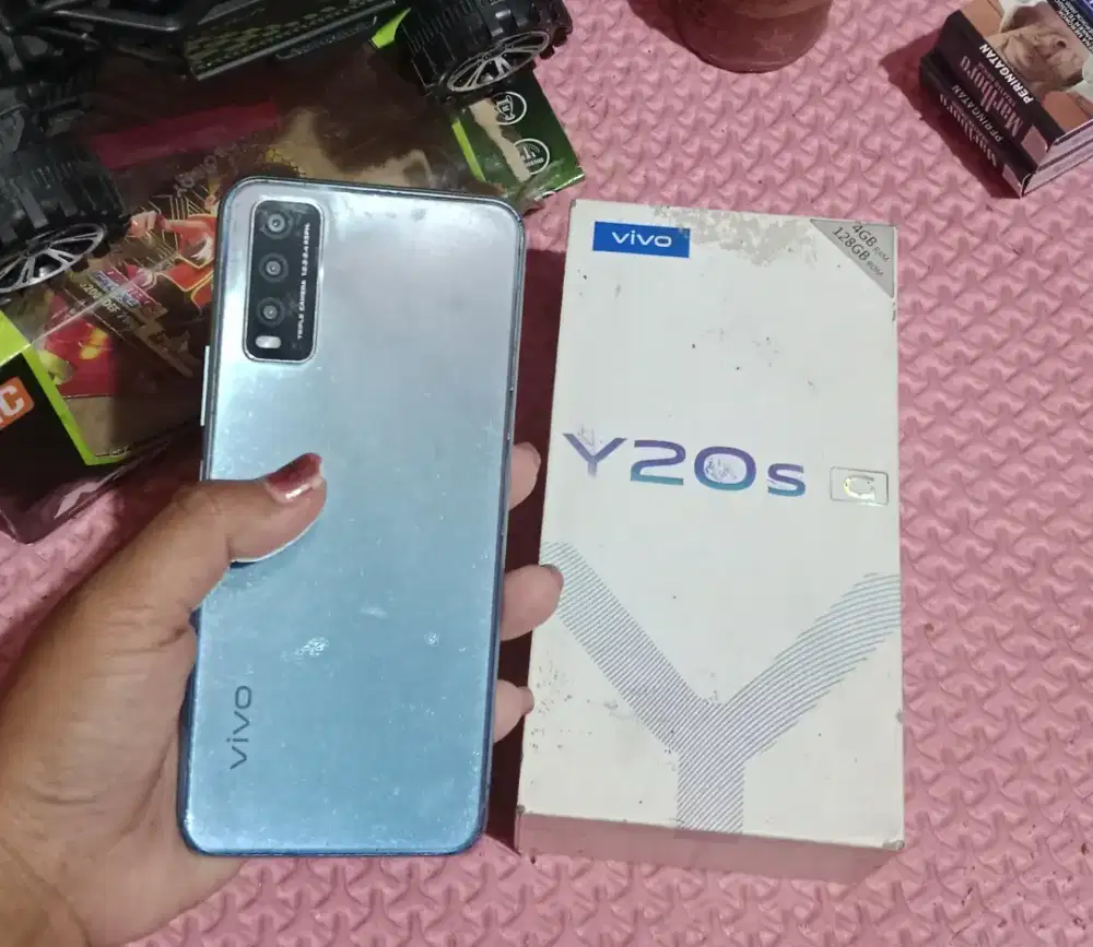 Vivo y20s G ram 4+1/128 Fullset+Softcase!.