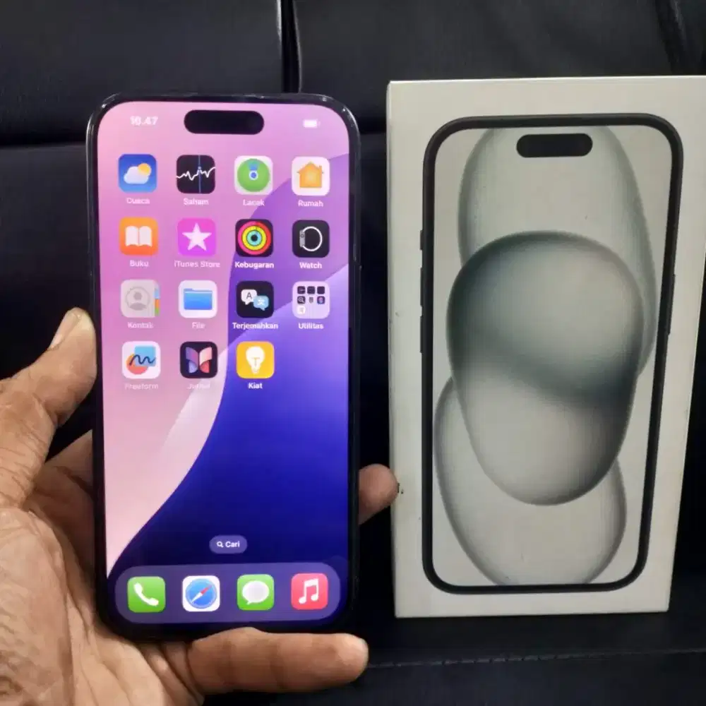 Iphone 15 ibox 128gb black garansi on full set original