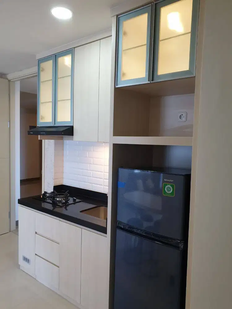 DISEWAKAN APARTEMEN AMOR PAKUWON CITY MALL LANTAI 30 FURNISH - BALKON