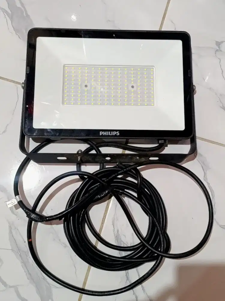 Jual Lampu Sorot Tembak Phillips 100w