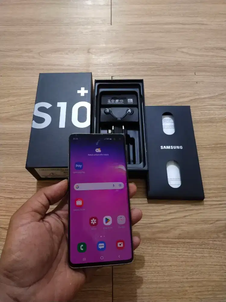 Samsung S10+ 12/1TB Sein baca deskripsi bisa tt hp lain