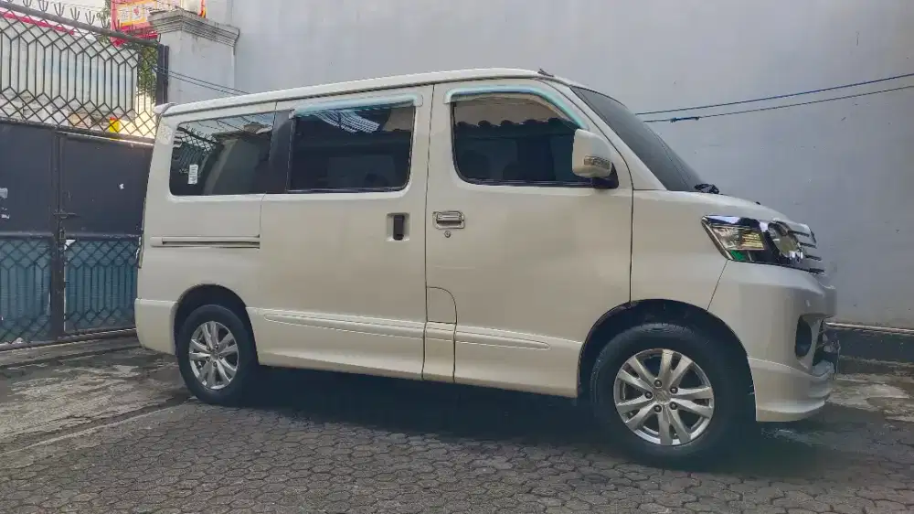 Daihatsu Luxio D manual tahun 2018 (Nopol BE)