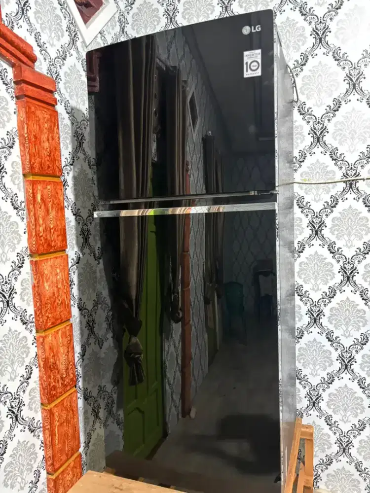 Kulkas LG Dua Pintu 416 Liter