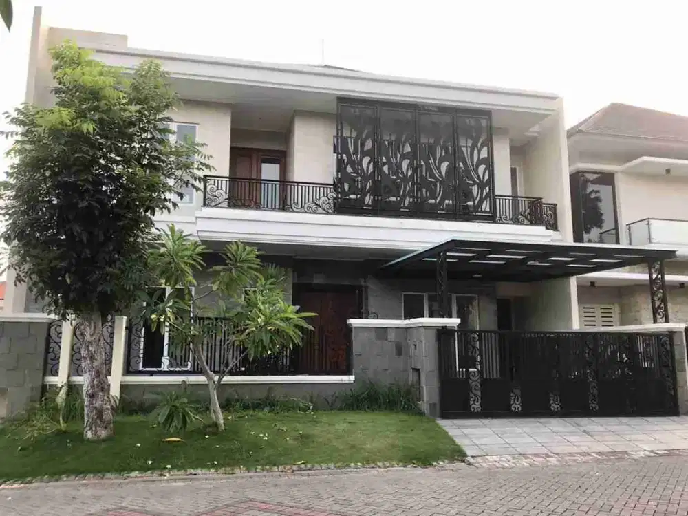 Graha Family Dekat PTC  Sby Barat