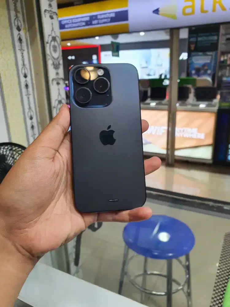Iphone 15 PRO 128 GB Resmi iBox Blue titanium