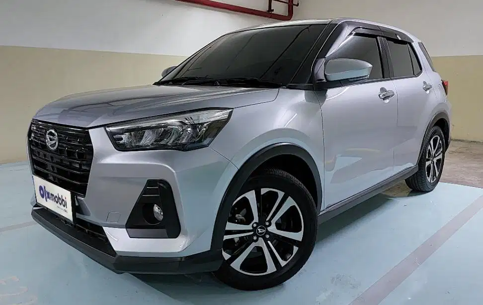 TDP 9,JT Daihatsu Rocky 1.0 R ASA Bensin-AT Hitam 2021
