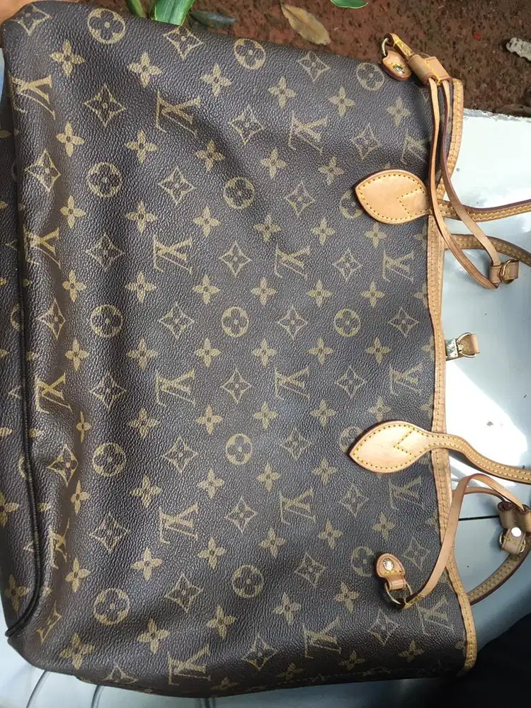Tas Louis Lv cokelat