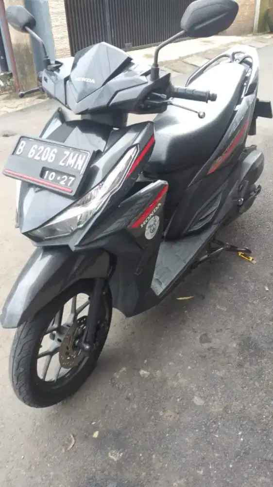 DIJUAL CEPAT HONDA VARIO LED 125 CC ORIGINAL