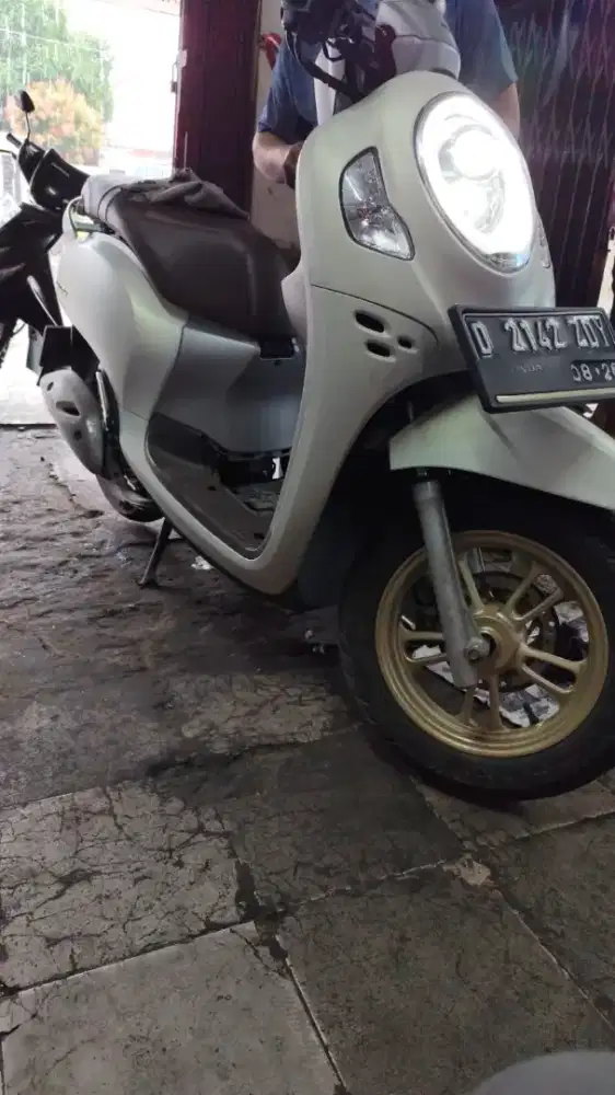 Scoopy Prestige Keyless 2021