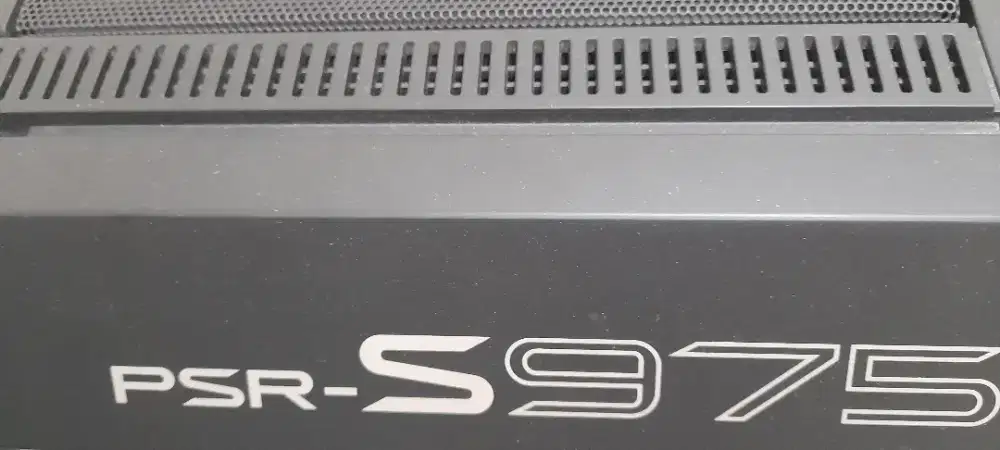 Alat music piano arranger Yamaha Psr S975 stile istrumen piano yg baik