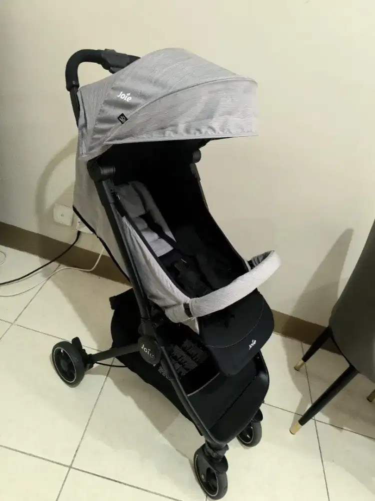 Stroller joie pact