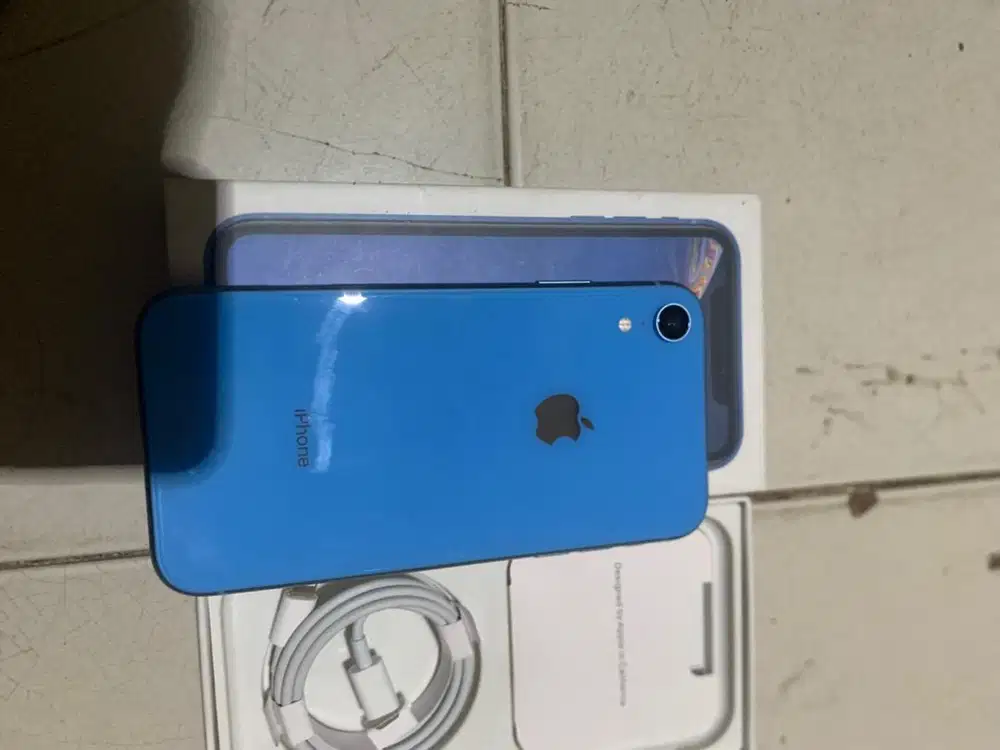 Iphone xr 128gb inter warna blue beacukai