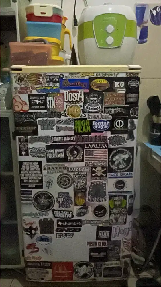 Kulkas Sharp Normal dingin Beku lok Kemanggisan