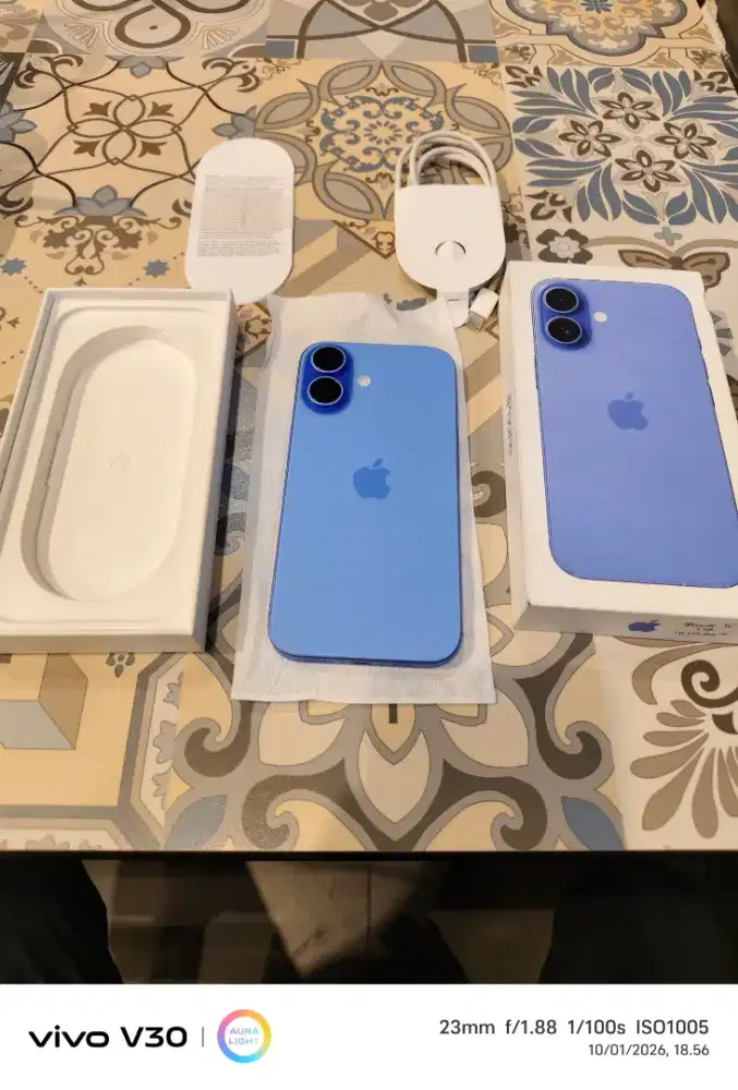 Iphone 16 128gb fullset ibox cc 110 mulus likenew