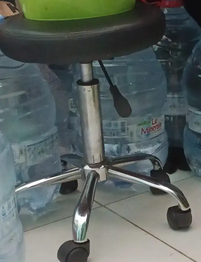 Kursi naik turun adjustable chair Informa baik bisa dibuat kursi piano