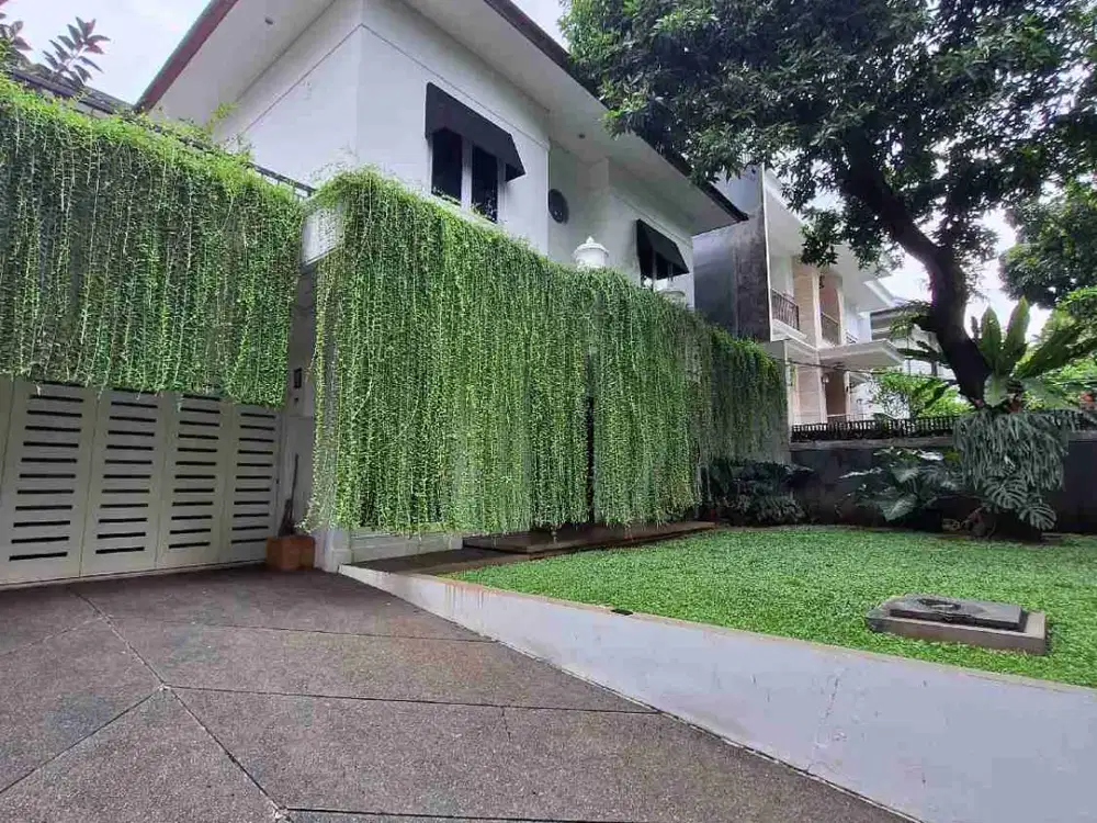 di jual rumah mewah Senopati Kebayoran Baru